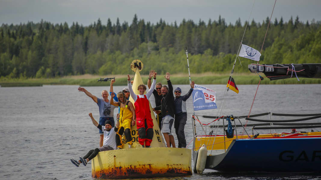 MidsummerSail: "Wet One" by Jan Wiechmann first at the North Buoy