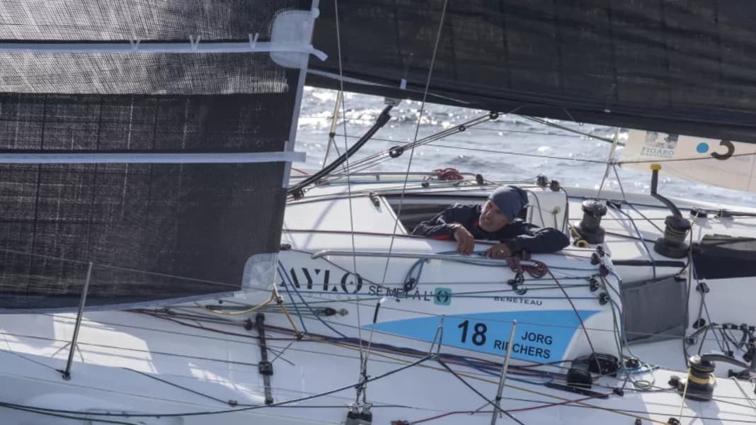 53rd La Solitaire du Figaro: Jörg Riechers crosses the finish line after a "blackout"