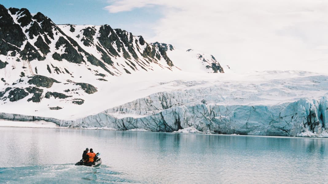 Sailing films: New adventures in the ice and under palm trees