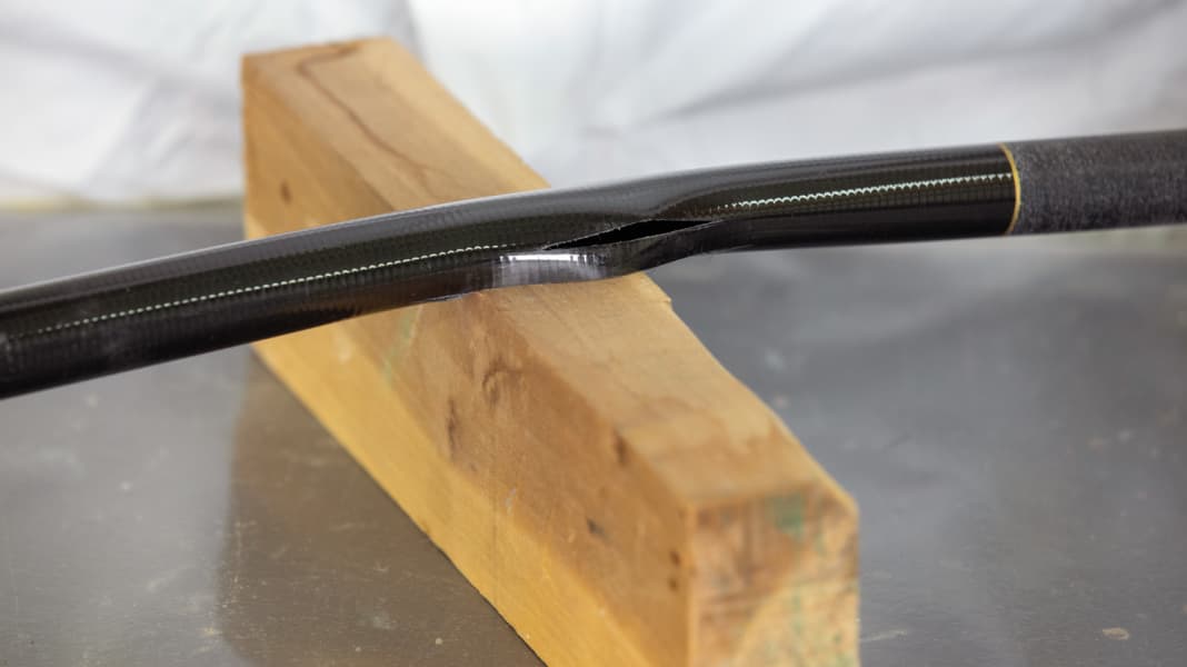 Der große Epoxid-Guide, Teil 4: Rohre reparieren, Spachteln, Beams und Beschläge aufkleben mit Epoxid