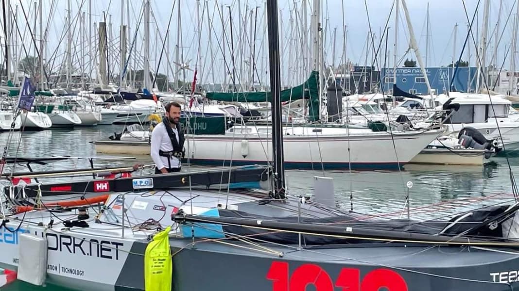 Pierre Le Roy dominiert Azoren-Regatta der Mini 6.50