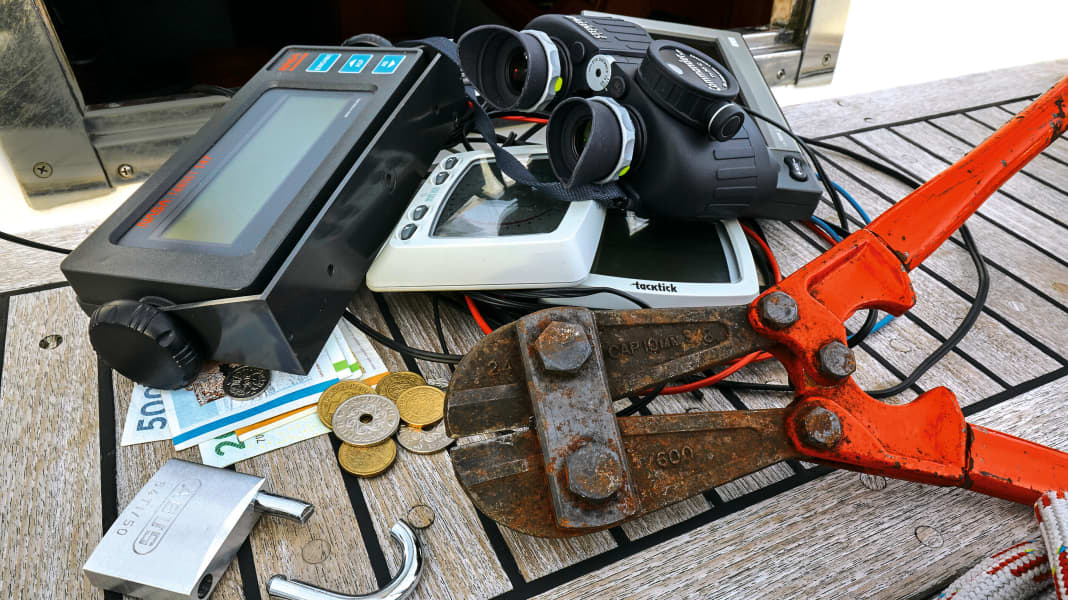 Security: How to protect your yacht and equipment from theft