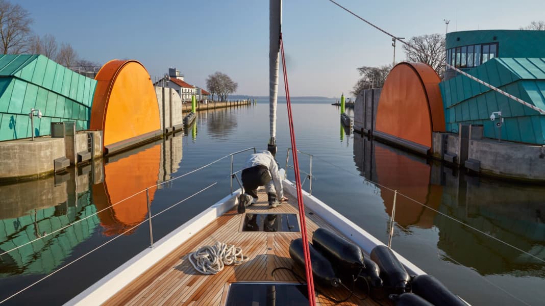 Cruise planning: Passage in the Greifswald barrier restricted all year round