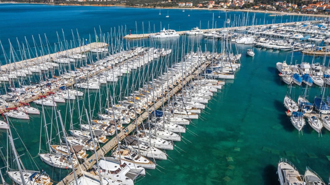 Porti turistici: prenotazione dei posti barca tramite app: ampia panoramica del mercato