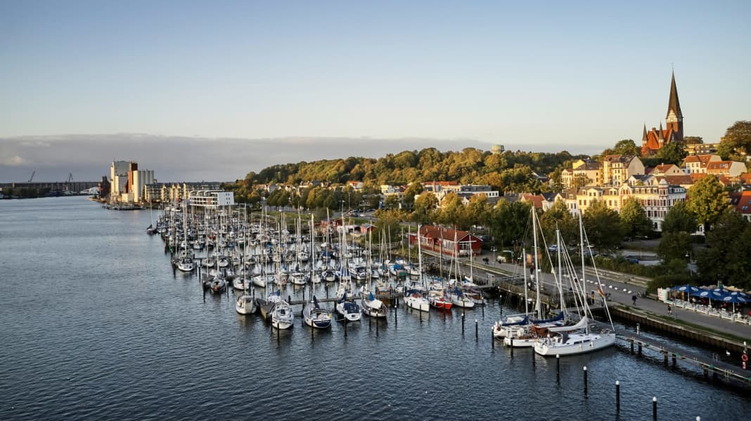 Corona: Opening of the harbours in Schleswig-Holstein subject to conditions