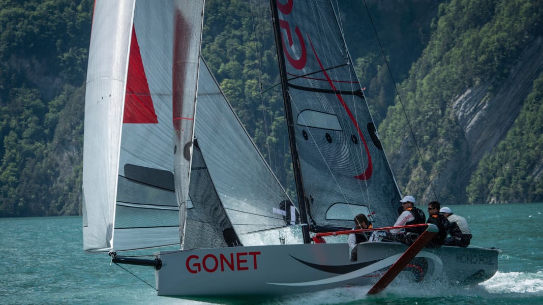 Sailing with foils: Monofoil Gonet: a new type of flying boat from Switzerland