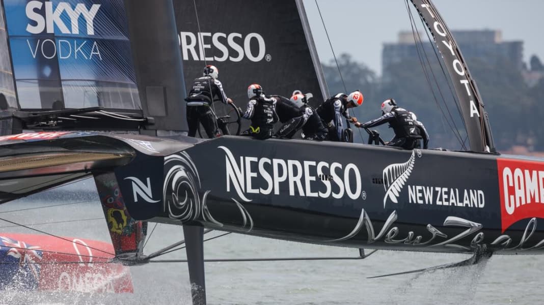 America's Cup: Louis Vuitton Cup – Race 1