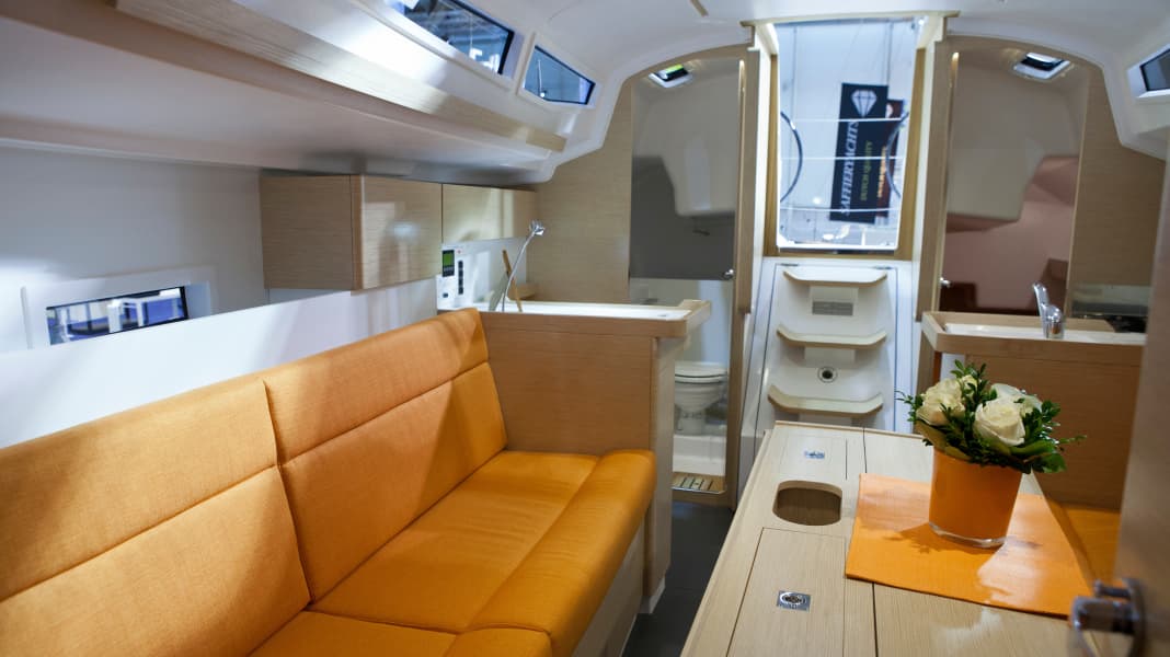 Elan Yachts : Première sur le Hanseboot VI : Elan 320