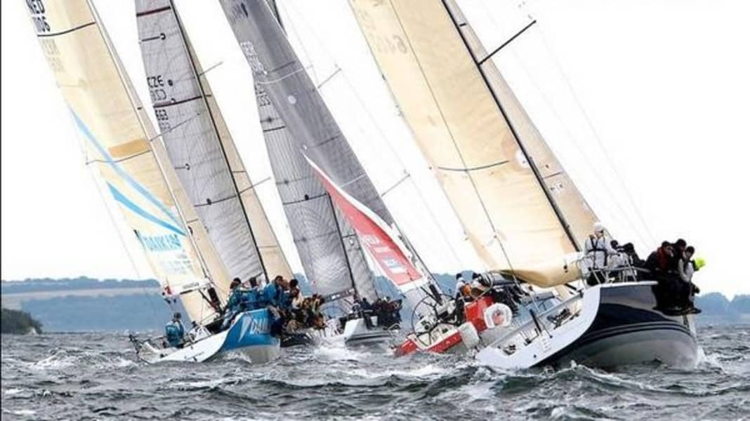 Seesegeln: Meisterschaften vor Helgoland und Kiel