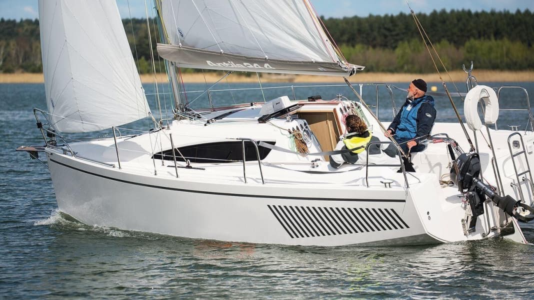 Small cruisers in the test: Inexpensive - but also good?