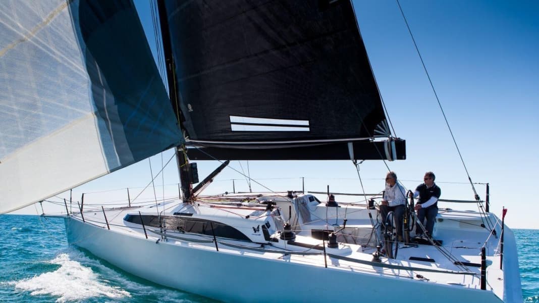 Bootstest: Neo 400+: Performance-Cruiser aus Italien, auf Sieg getrimmt