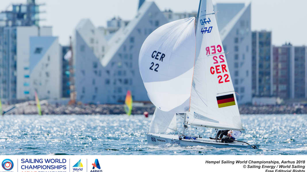 Segel-Weltmeisterschaft: Aarhus prüft die WM-Flotte zum Auftakt mit flauen Winden