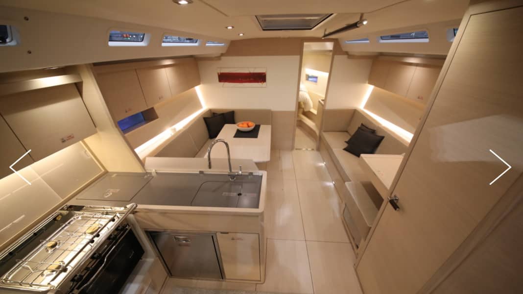 stivale di Düsseldorf 2019: Premiere V: Solaris 44 - emozionantemente bello