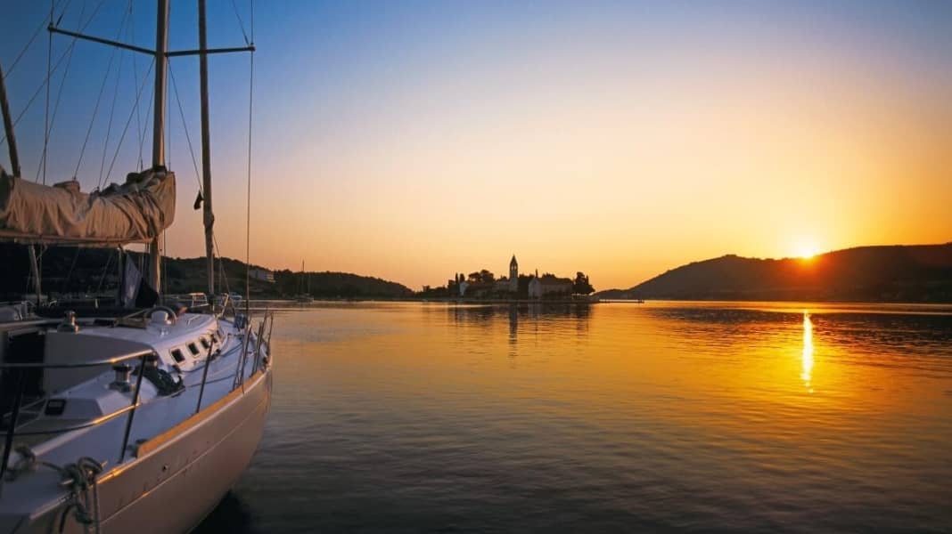 Moorings: Changing area to the Mediterranean: tips and costs