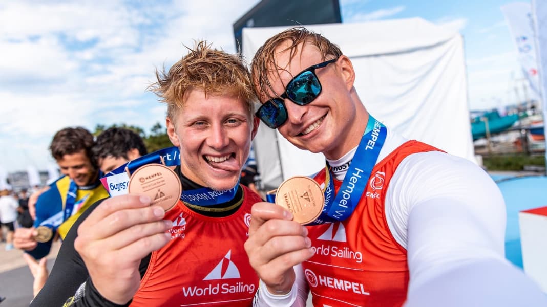 Olympic sailing: skiff sailors impress with World Cup bronze in the Olympic area