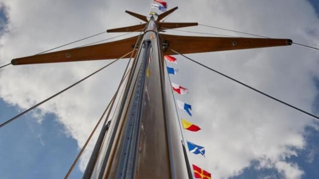Flag law: Waterway police take action against false flagging