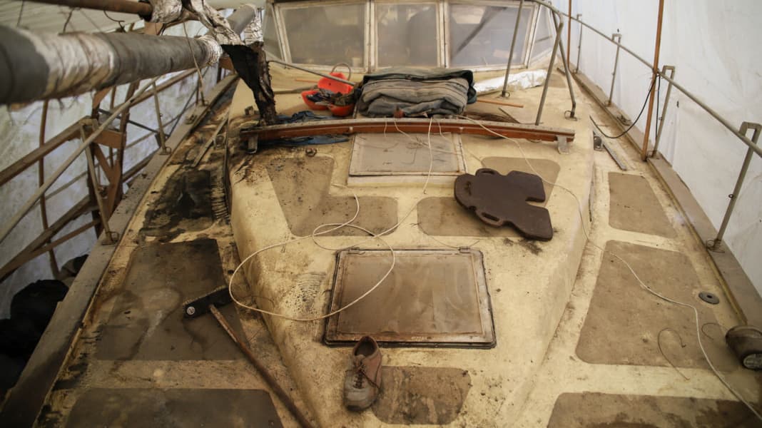Morte: nave di 48 piedi in vendita