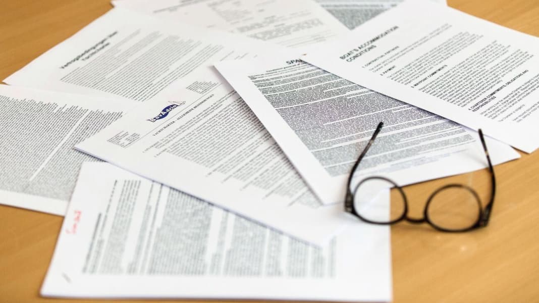 Charter-Vertrag: Kleingedrucktes mit fatalen Folgen