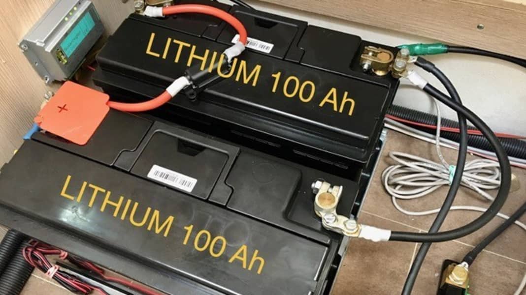 Bobby Schenk: Erfahrungsbericht: Lithium – die Batterie für Segler?