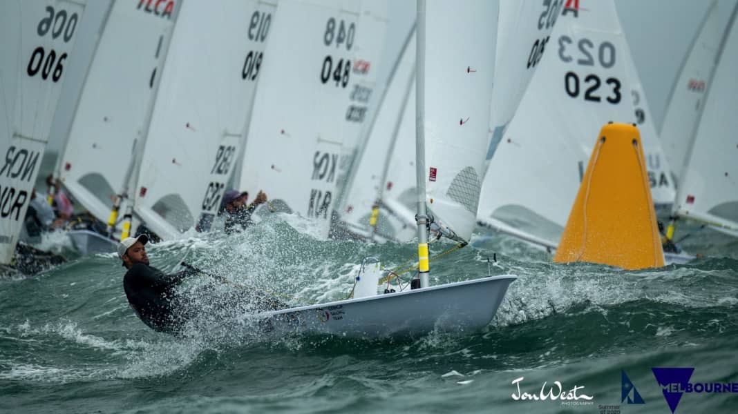 Segeln olympisch: Buhl bricht den Bann: Weltmeister im Laser!
