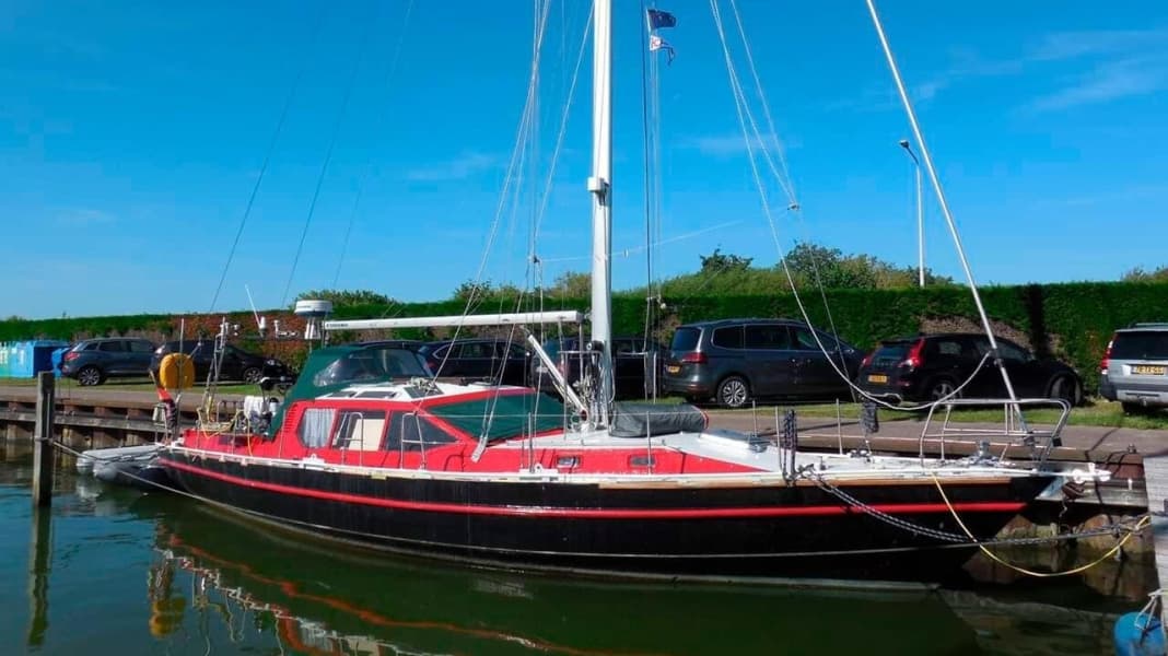 Naufrage : un yacht en acier abandonné après avoir pris l'eau dans l'Atlantique