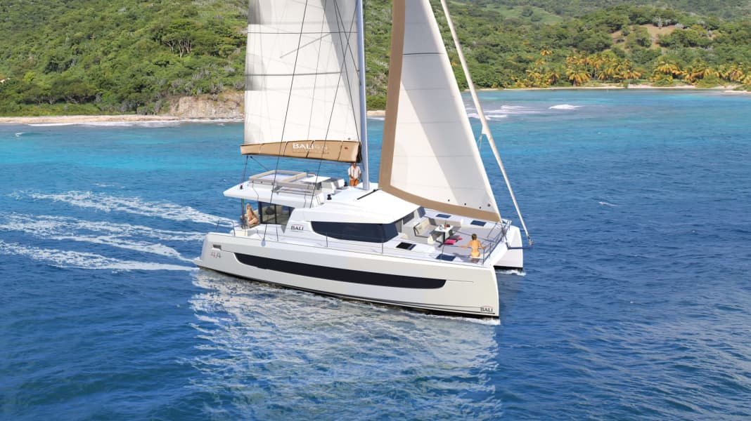 New boats: New Bali 4.4: maximum space utilisation on two hulls