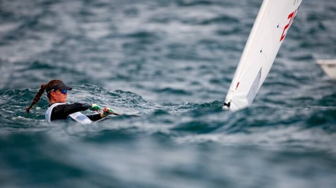 Equipment: Protection for the hands: Sailing gloves