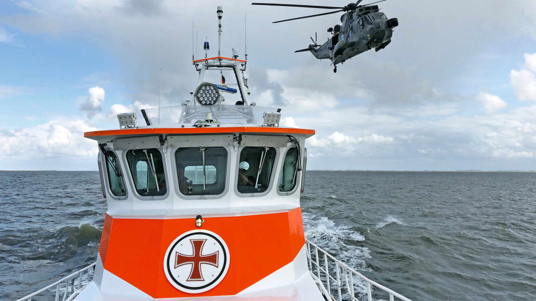 In distress: Motorised sailer sunk in the North Sea