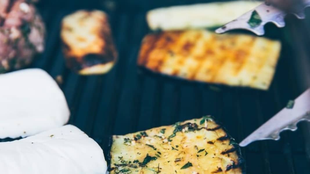 Réchauds et barbecues : cuisiner sur les petits bateaux de croisière