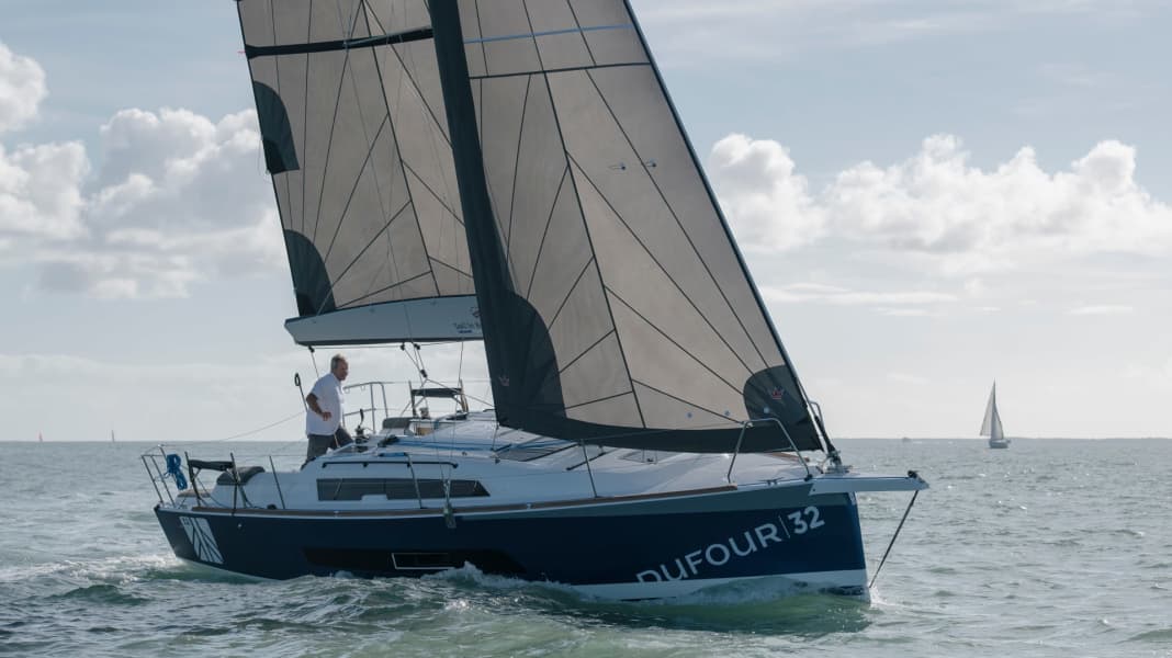 Actualités Bateaux : Nouveau Dufour 32 : les premières photos du test YACHT