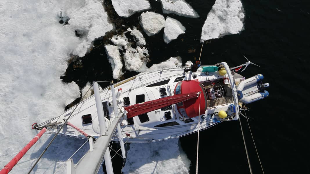 Lecture by the sea nomads: 7000 nautical miles through cold and ice