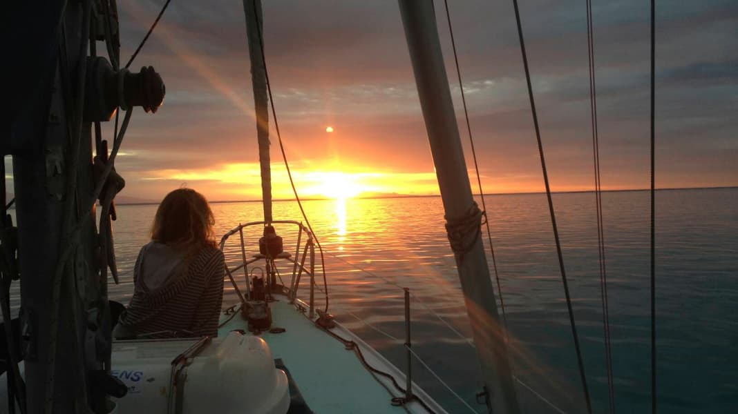 La voile en eau bleue : Liz Clark, navigatrice en solitaire : "Cela m'a rendue forte".