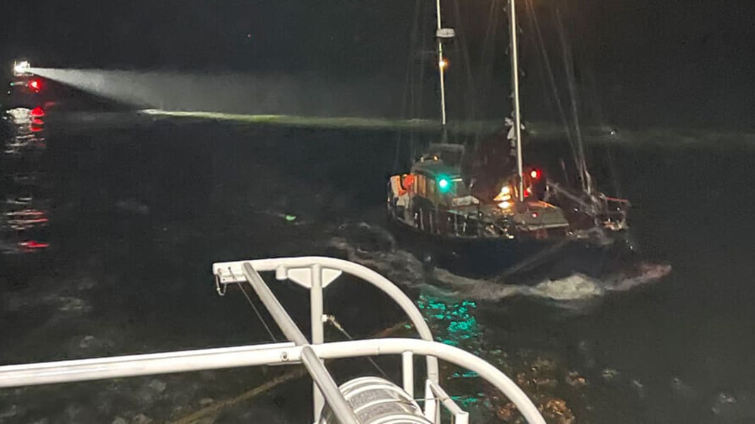 In difficoltà in mare: marinaio in pericolo di vita al largo di Juist