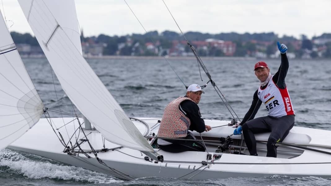 StarboatEM Bronze for Merkelbach and Weise despite mast breakage YACHT