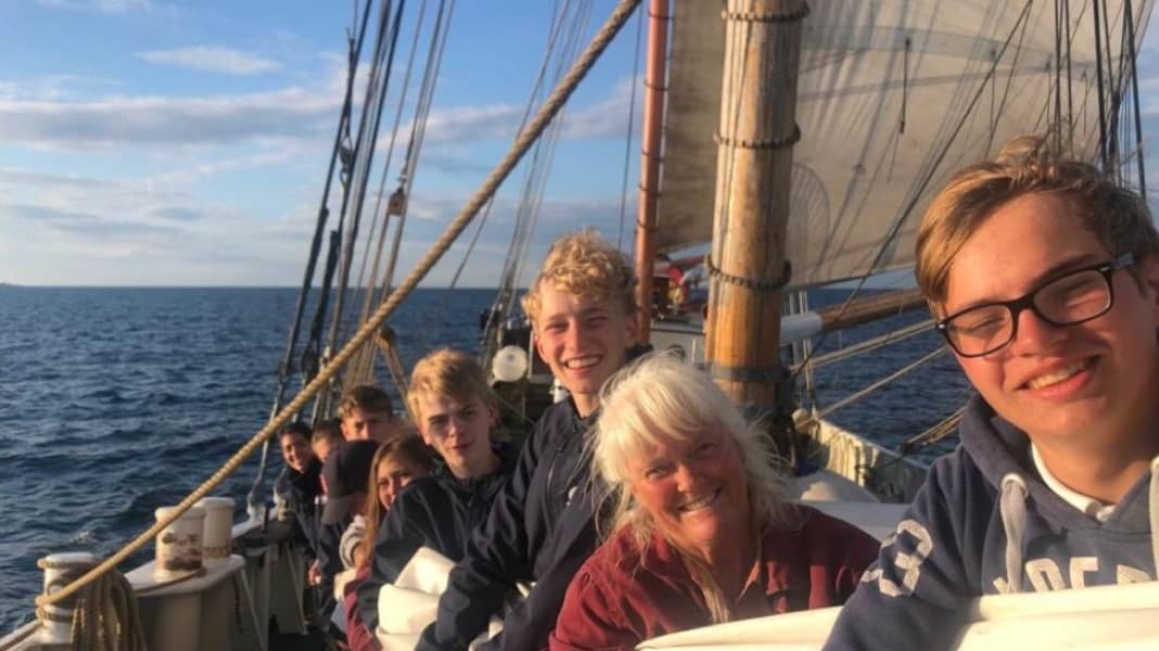 I.C.E. Camp 2022: Young people campaign for marine conservation