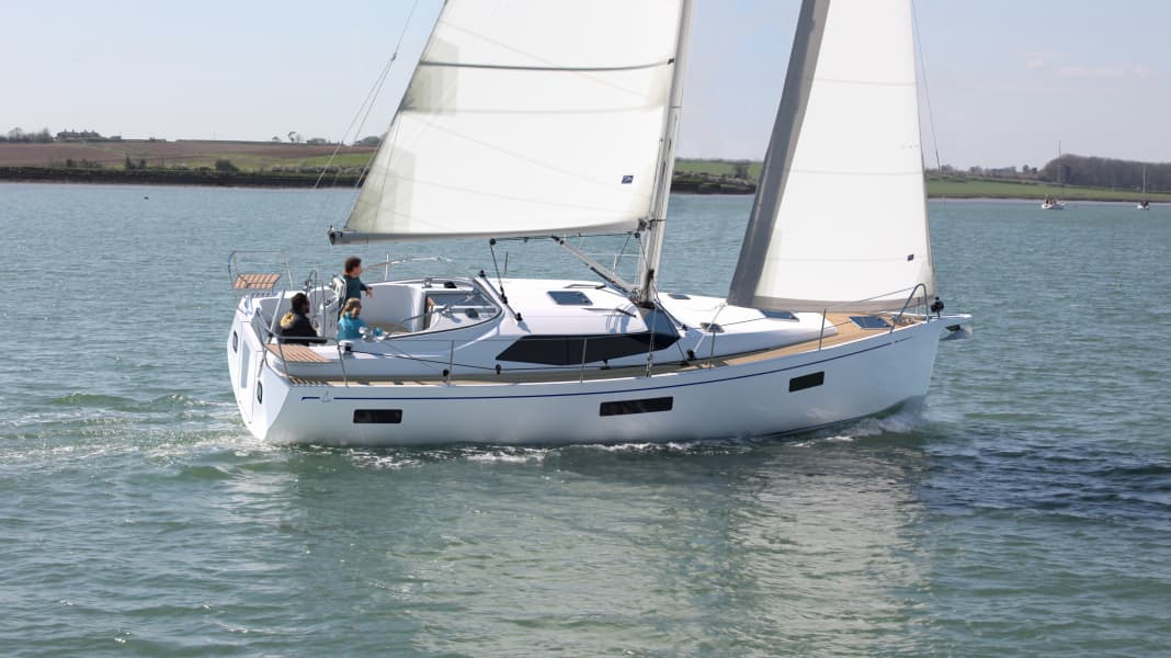 Boote aktuell: GT 325, ein solider Küstenkreuzer aus England