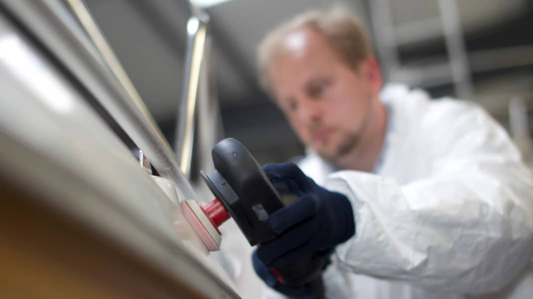 Webinar del 26 febbraio: Cura della barca - Tecniche di lucidatura efficienti per scafo e coperta - Registrati qui!