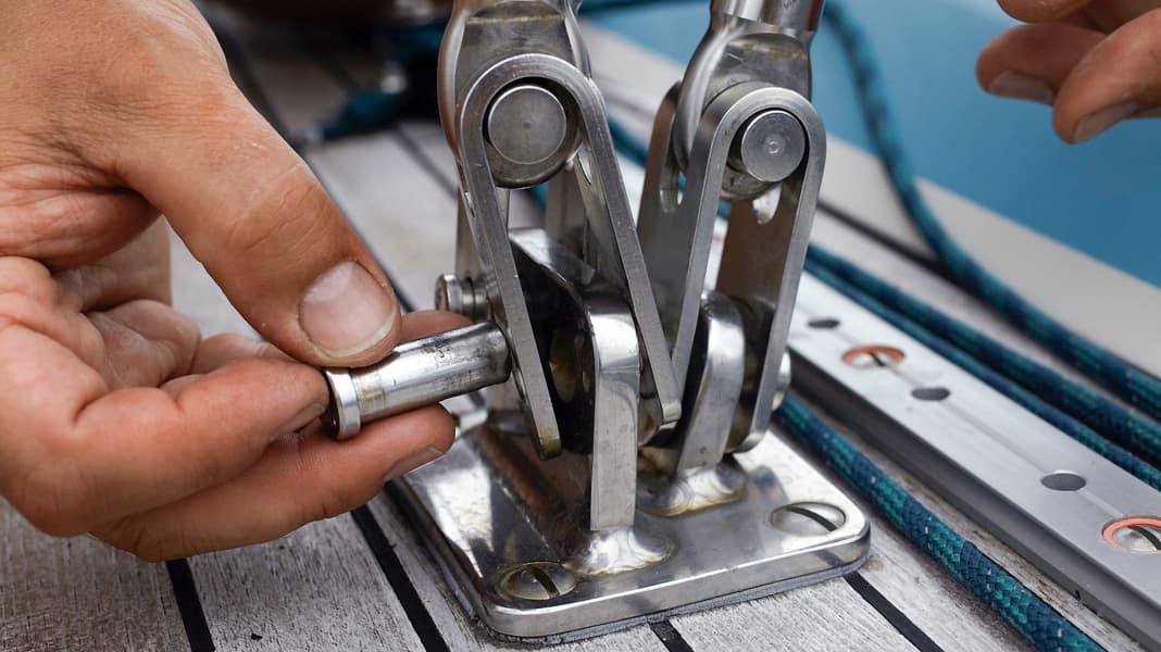 Maintenance intervals: How often the drive, rigging, technology and equipment need to be checked