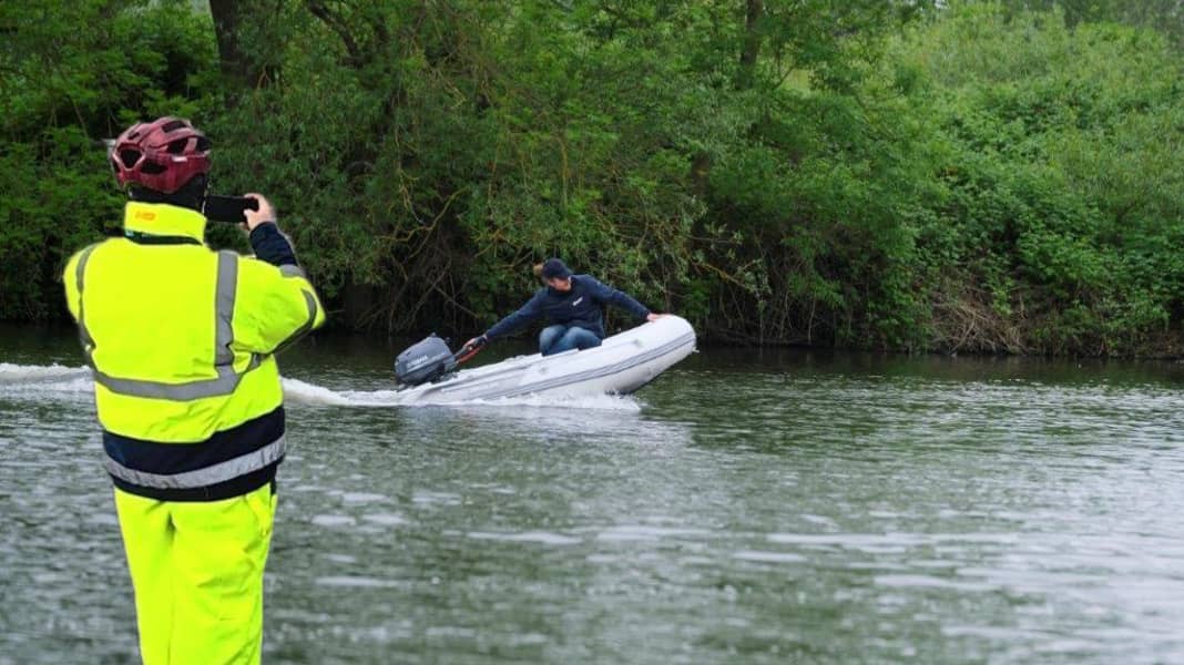 Aprilscherz: “Anzeigenhauptmeister” wechselt auf Stege