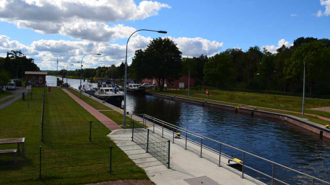 Elbe-Lübeck Canal: Water shortage causes waiting times