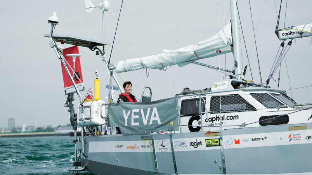 Solo expedition: British woman sets off on historic Arctic circumnavigation