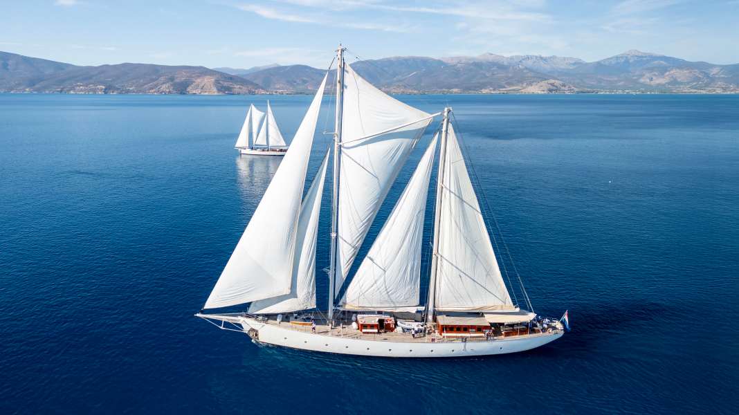 Sailing Classics: Segelurlaub im Mittelmeer mit Konstruktionskurs für Yachten