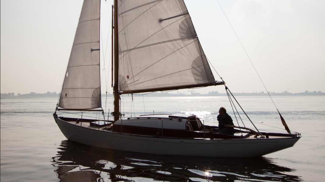 Culture: Single-handed sailing on the theatre stage