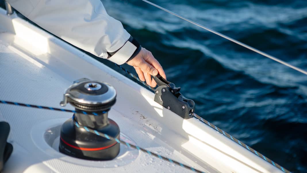 Seamanship: Setting and recovering the furling genoa correctly