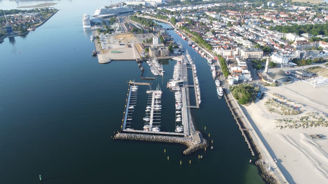 Warnemünde: Apertura di un nuovo porto turistico al Mittelmole