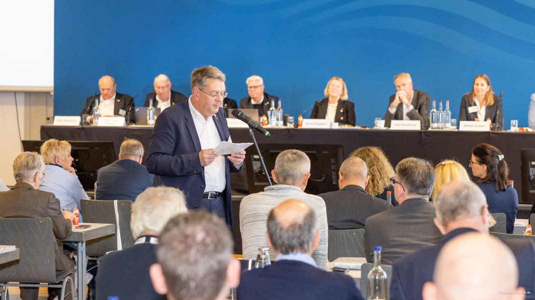 Deutscher Segler-Verband : Le congrès des navigateurs supprime la division des croiseurs de la loi fondamentale