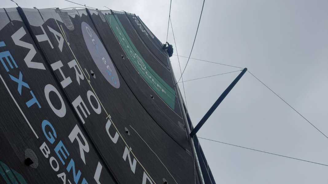 Globe40: Weekend finale da thriller nell'Oceano Indiano - Finch in albero maestro