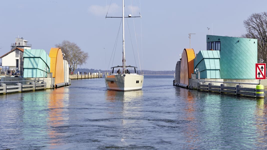 Cruise planning: Passage of the Greifswald barrage restricted