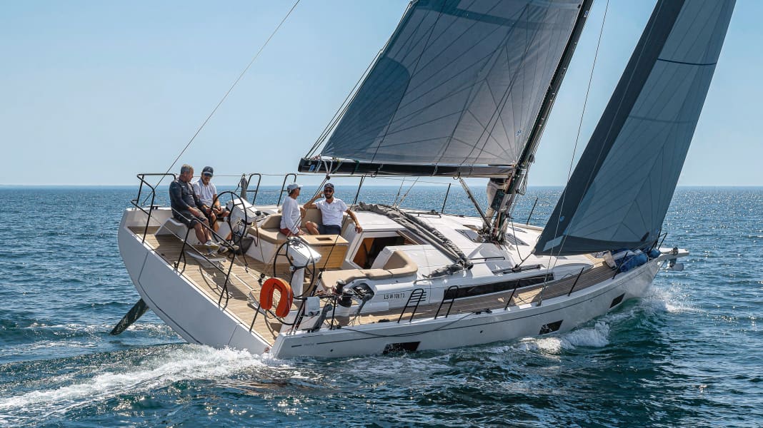 Test exclusif de l'appareil : Bénéteau First 44 - Bateau à large rayon d'action