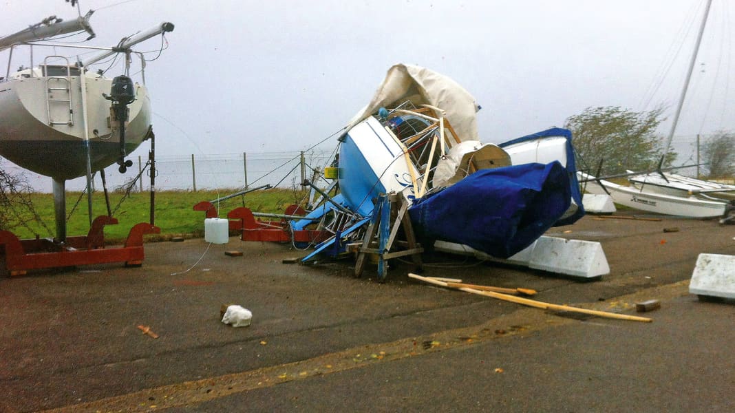 Legge: se lo yacht si ribalta - chi è responsabile dei danni nel rimessaggio invernale?